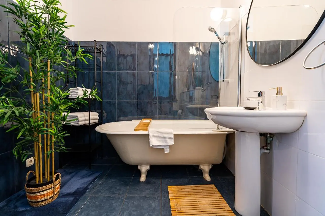 2Br Blue Cloud In The Centre Appartement Boekarest 0*,  Roemenië